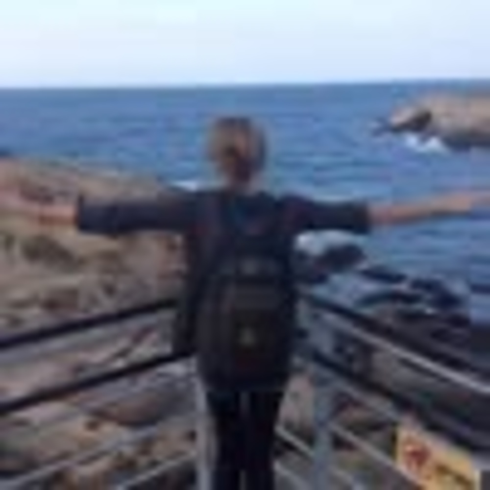 Meet your Posher, Cindy